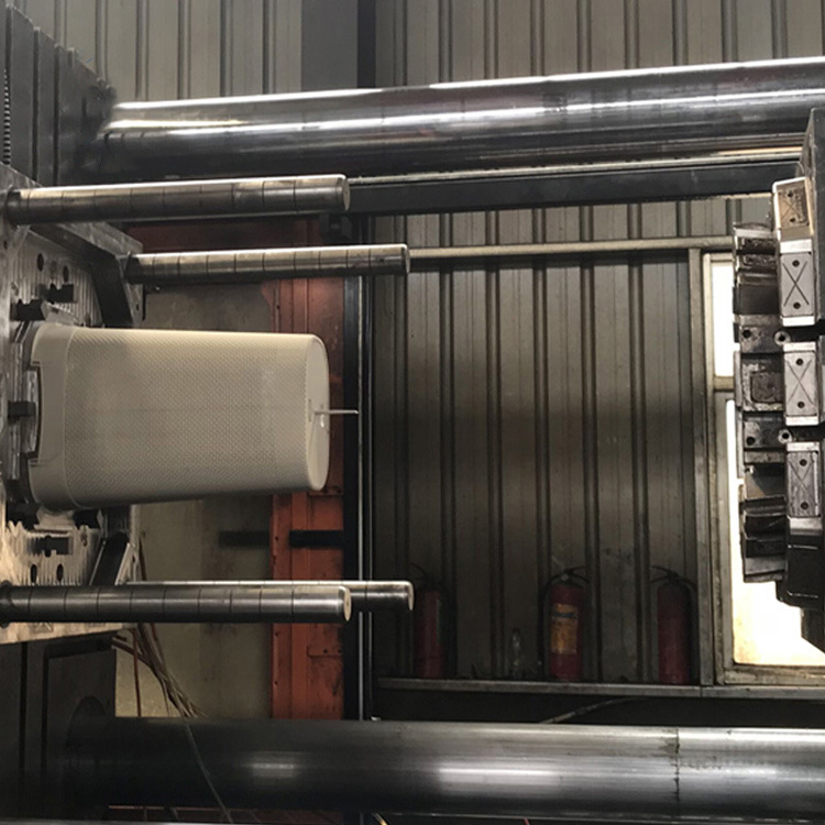 垃圾桶模具及產(chǎn)品 垃圾桶模具及產(chǎn)品