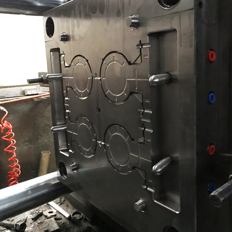 卡子模具及產(chǎn)品